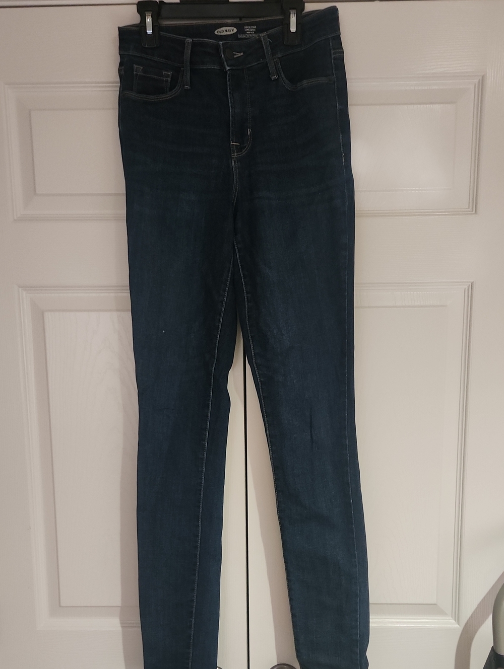 Old Navy Women's Skinny Jeans in Dark Blue Wash Tall